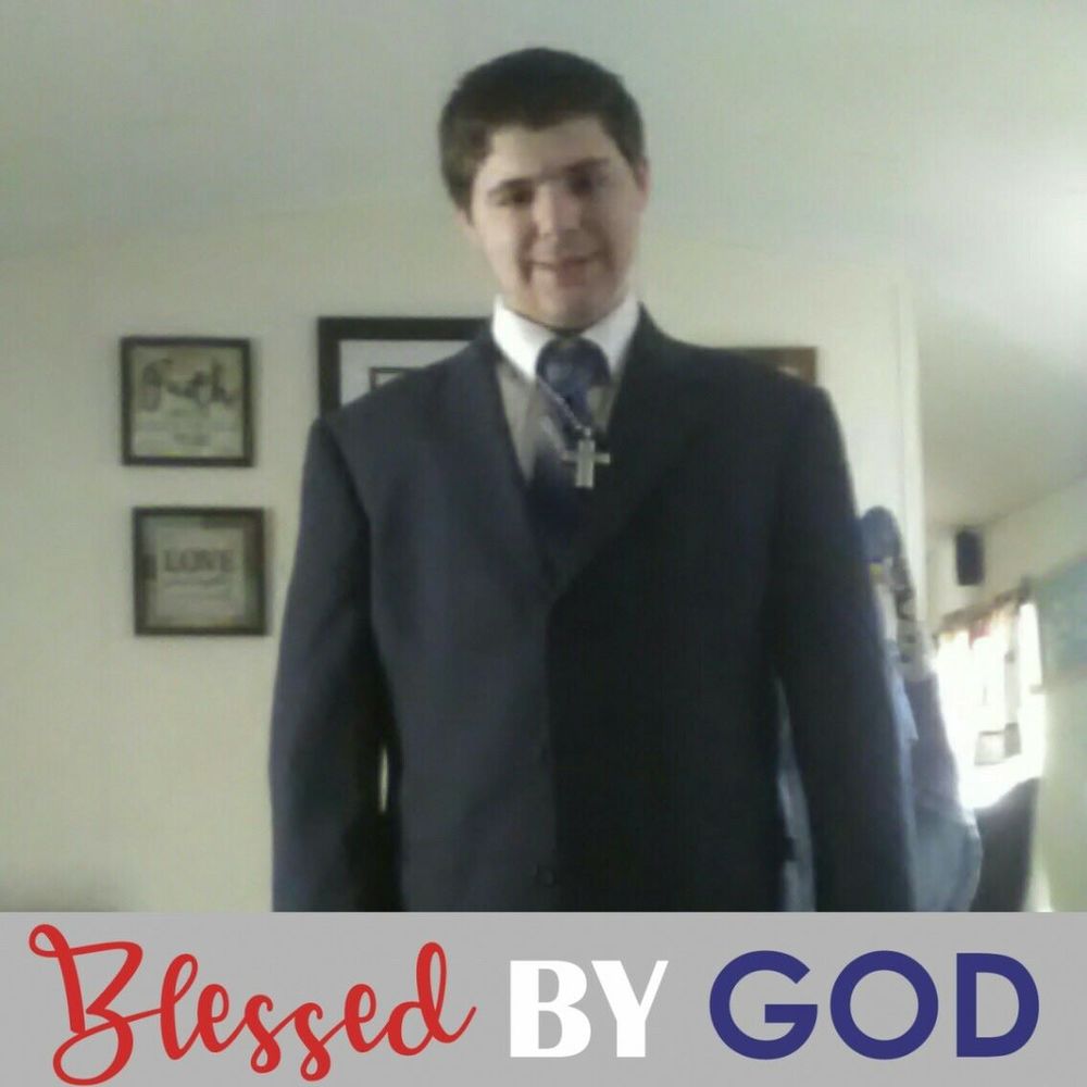 Meet your Posher, Elijah